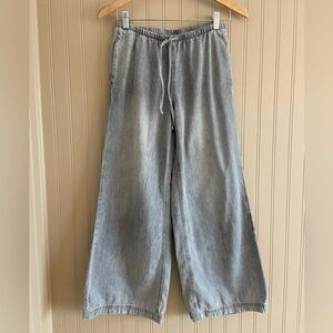 Divided Super Soft & Comfy Wide Leg Grey Denim Pants Women’s XS